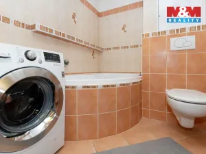 Prodej bytu 2+kk, Pardubice - Svítkov, Dubová, 51 m2