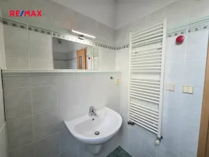 Prodej bytu 2+kk, Jesenice, Příčná I., 45 m2