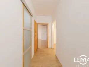 Prodej bytu 3+1, Velká Bystřice, Nádražní I, 68 m2