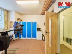 Prodej výrobních prostor, Trutnov - Horní Staré Město, 1667 m2