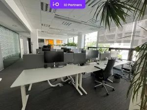 Pronájem kanceláře, Praha - Karlín, Rohanské nábřeží, 466 m2