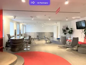 Pronájem kanceláře, Praha - Nusle, Závišova, 526 m2