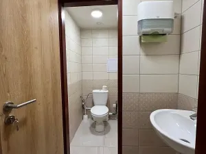 Prodej kanceláře, Karlovy Vary, Spálená, 92 m2