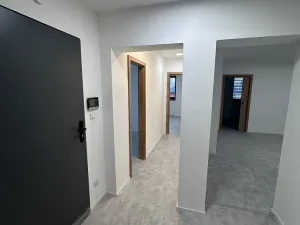 Pronájem bytu 4+kk, Ostrava - Poruba, V Zahradách, 96 m2