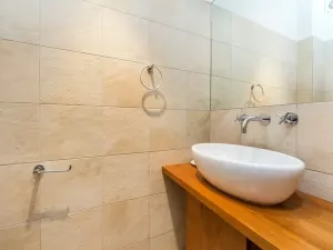 Prodej bytu 2+1, Praha - Malá Strana, Nosticova, 67 m2