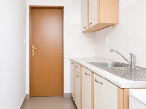 Prodej kanceláře, Hradec Králové - Slezské Předměstí, Vážní, 290 m2