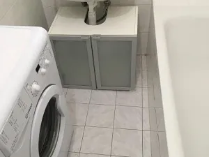 Pronájem bytu 1+kk, Praha - Břevnov, Šlikova, 29 m2