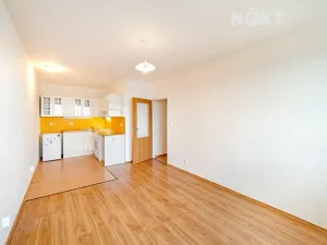 Pronájem bytu 2+kk, Praha - Prosek, Litvínovská, 45 m2