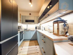 Prodej bytu 2+kk, Praha - Sobín, Želetická, 51 m2