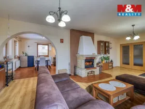 Prodej rodinného domu, Kvíčovice, 249 m2