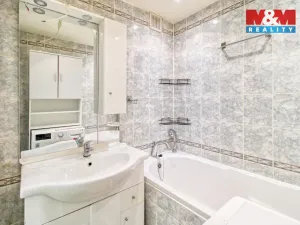 Prodej bytu 2+1, Jirkov, U Stadionu, 60 m2