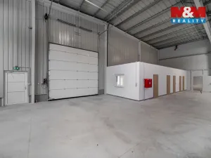 Pronájem skladu, Cerekvice nad Loučnou - Pekla, 2380 m2