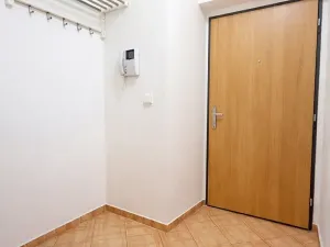 Pronájem bytu 2+kk, Praha - Holešovice, V háji, 54 m2