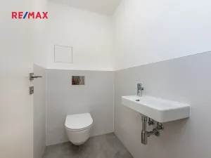 Pronájem bytu 2+kk, Praha - Radlice, U Komína, 53 m2