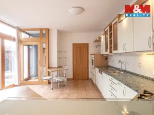 Prodej rodinného domu, Brno - Žebětín, Kohoutovická, 285 m2