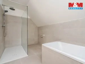 Prodej rodinného domu, Praha - Horní Počernice, Jasenná, 292 m2