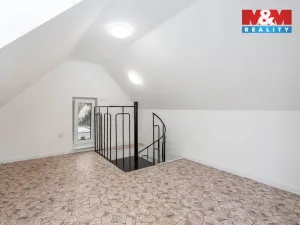 Prodej rodinného domu, Praha - Horní Počernice, Jasenná, 292 m2