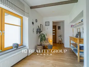 Pronájem rodinného domu, Skalka, 446 m2