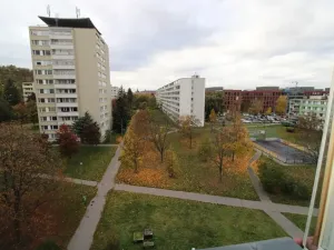 Pronájem bytu 1+kk, Praha - Karlín, Nekvasilova, 28 m2