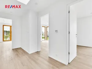 Prodej rodinného domu, Praha - Horní Počernice, Krotitelů, 197 m2