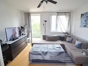Pronájem bytu 2+kk, Praha - Libeň, Kovanecká, 57 m2