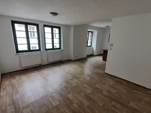 Pronájem bytu 1+kk, Liberec, Vaňurova, 35 m2