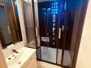 Pronájem bytu 2+kk, Praha - Háje, Stříbrského, 43 m2