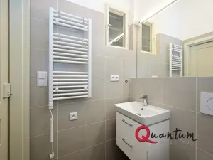 Pronájem bytu 1+1, Praha - Žižkov, Kubelíkova, 39 m2