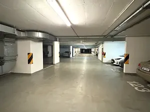 Pronájem bytu 3+kk, Praha - Strašnice, Názovská, 91 m2