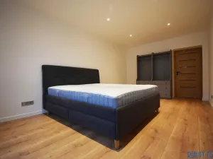 Pronájem bytu 2+1, Praha - Vinohrady, Lužická, 70 m2