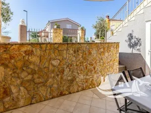 Prodej vícegeneračního domu, Medulin, Chorvatsko, Pošesi, 150 m2