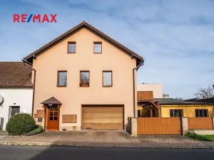 Prodej rodinného domu, Cvikov, Komenského, 298 m2