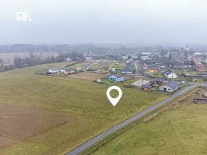 Prodej pozemku pro bydlení, Uhersko, 944 m2