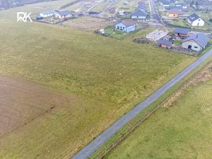 Prodej pozemku pro bydlení, Uhersko, 944 m2