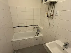 Pronájem bytu 2+kk, Praha - Vinohrady, Dykova, 55 m2