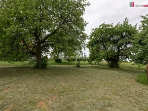 Prodej zahrady, Řepín, 1647 m2