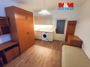 Pronájem bytu 1+kk, Ostrava - Moravská Ostrava, Vítězná, 26 m2