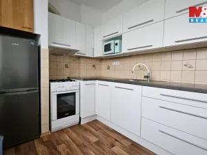 Pronájem bytu 2+1, Zlobice, 60 m2