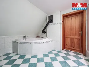 Prodej rodinného domu, Mnichovice - Božkov, Nad rybníkem, 312 m2