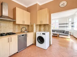 Pronájem bytu 3+1, Karlovy Vary, Lad. Koubka, 70 m2