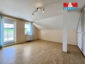 Prodej rodinného domu, Panenské Břežany, Vilová, 200 m2