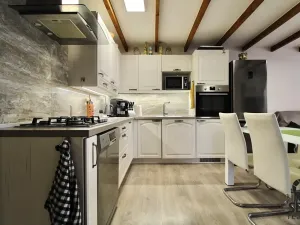 Pronájem rodinného domu, Břeclav, 100 m2