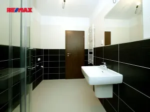 Pronájem bytu 2+kk, Praha - Střížkov, Zakšínská, 55 m2