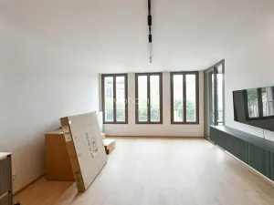 Pronájem bytu 2+kk, Praha - Smíchov, Vackové, 70 m2
