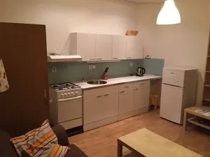 Pronájem bytu 2+kk, Praha - Nusle, Horní, 38 m2