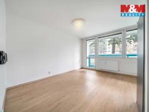 Prodej bytu 3+kk, Praha - Prosek, Veltruská, 54 m2