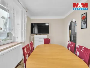 Prodej bytu 3+1, Budčeves, 60 m2