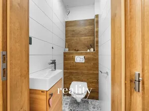 Prodej rodinného domu, Hrádek, 166 m2