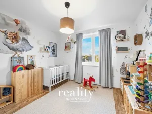 Prodej rodinného domu, Hrádek, 166 m2