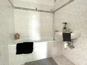 Pronájem bytu 4+1, Česká Lípa, Severní, 82 m2